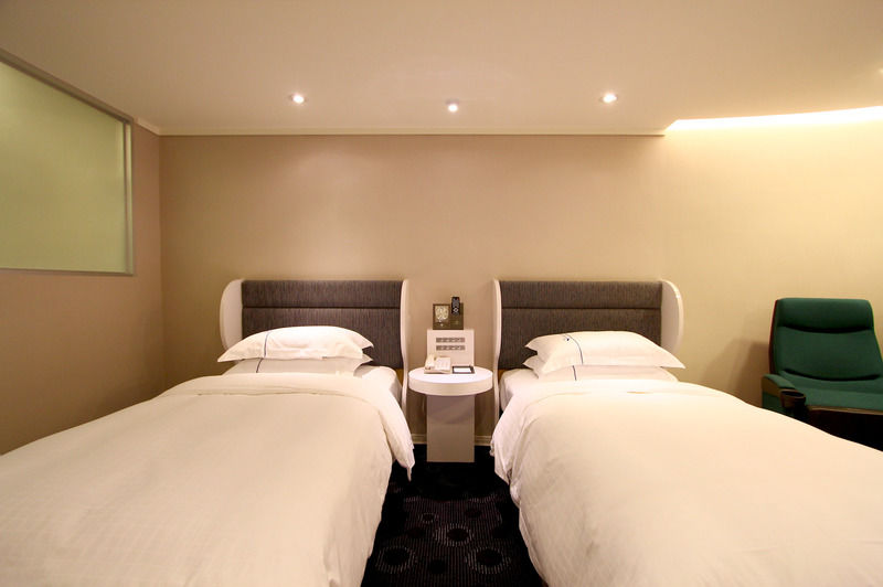 Ximen Airline Hotel Тайбэй Экстерьер фото
